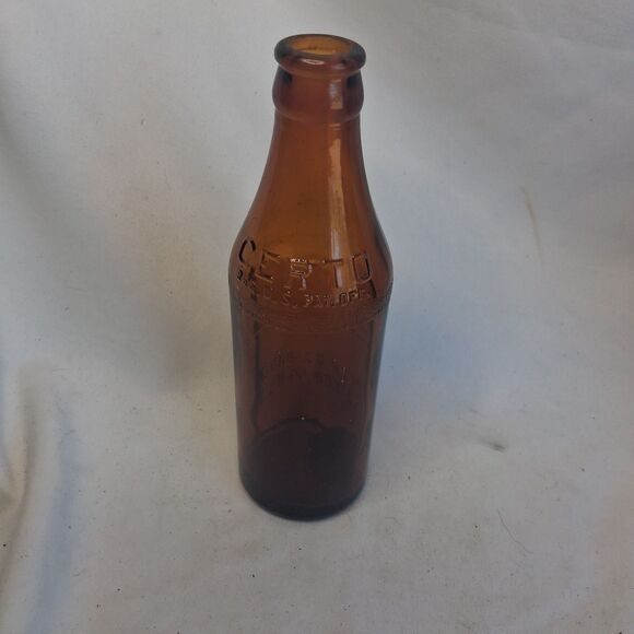 Lot of 2 Vintage Amber Glass Bottles 32oz & 1949 Beer Bottle w/ Original Cork - Picture 3 of 9